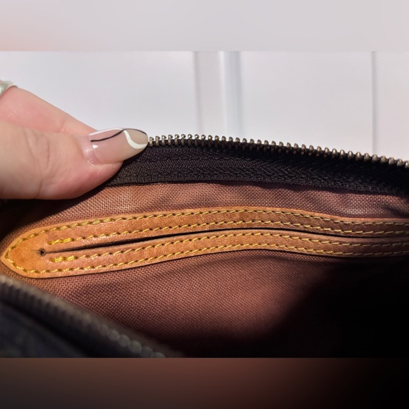 Louis Vuitton | Vintage Authentic Monogram Speedy 25 - Picture 4 of 15
